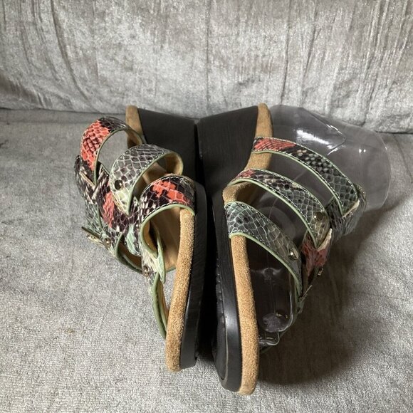 Vionic Sandals Women’s Size 8 Multi Color Snakeskin print Wedge  Strappy EUC - Picture 4 of 14